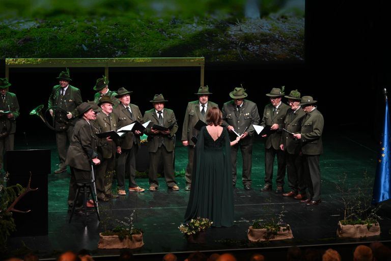 murska-sobota, lovci, razvitje-prapora-zld-prekmurje.