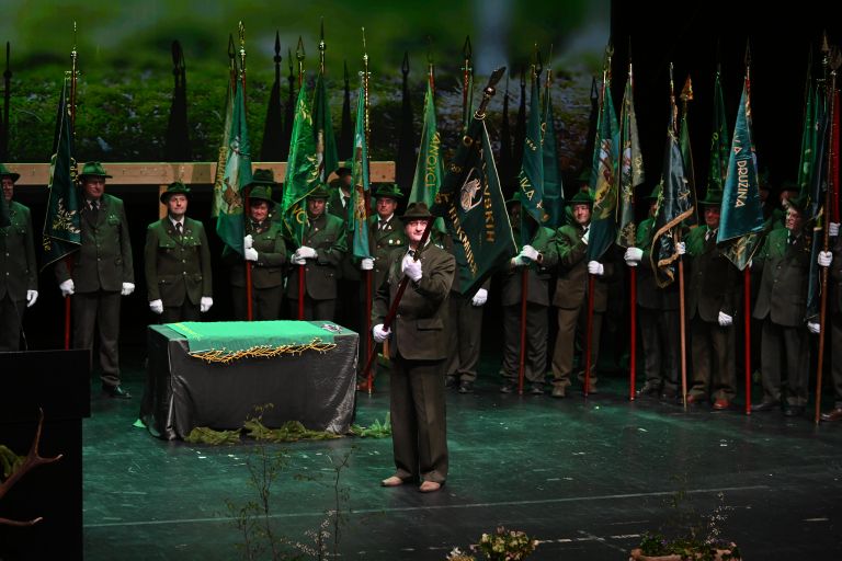 murska-sobota, lovci, razvitje-prapora-zld-prekmurje.