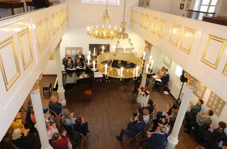 koncert, glasba, pevke, pevci