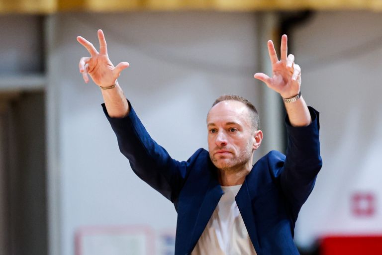 882-14-jakara af.jpg