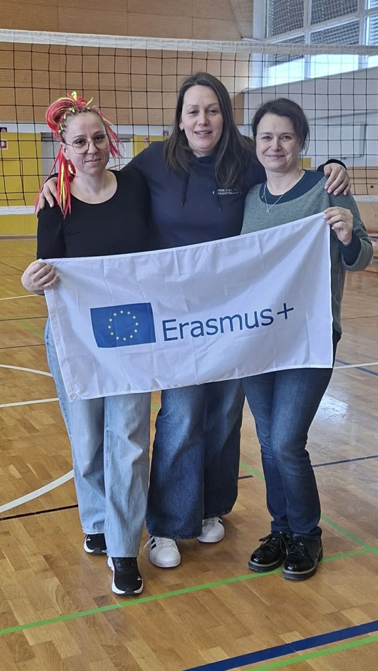 os-milana-majcna-sentjanz, latvija