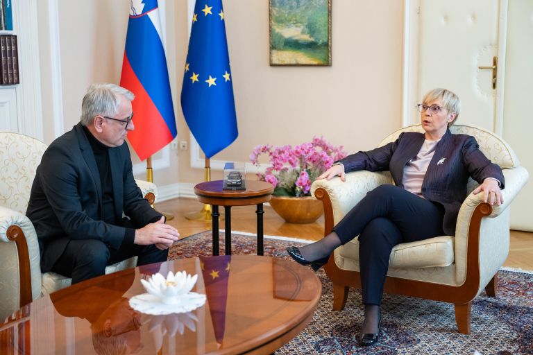 pogovori predsednica stranke vlada.jpg