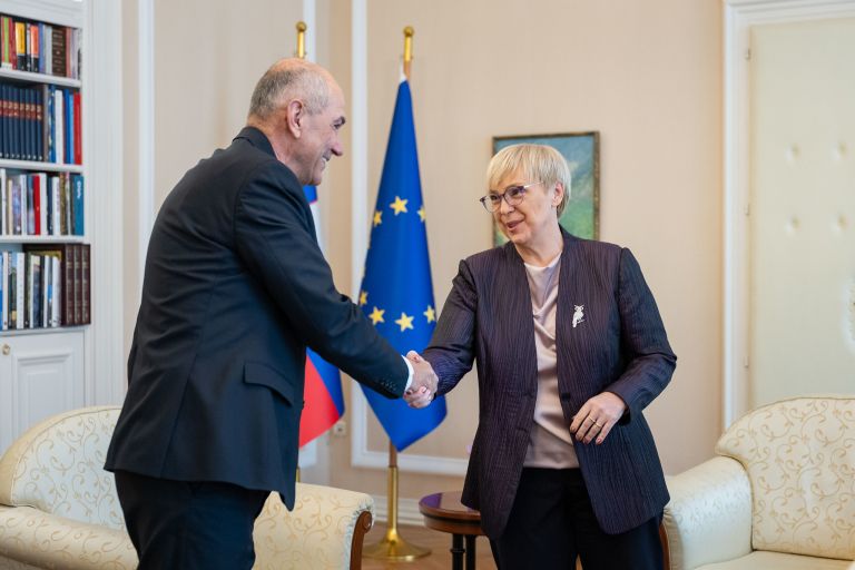 pogovori predsednica stranke vlada.jpg