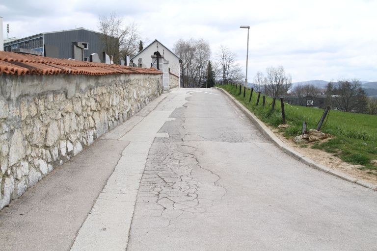 Odsek pod trebanjskim pokopališčem.JPG