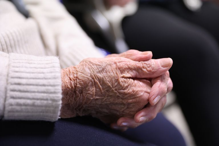 upokojenka, upokojenec