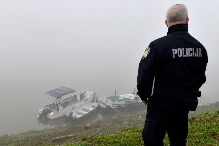 policija hrvaska sava.jpg