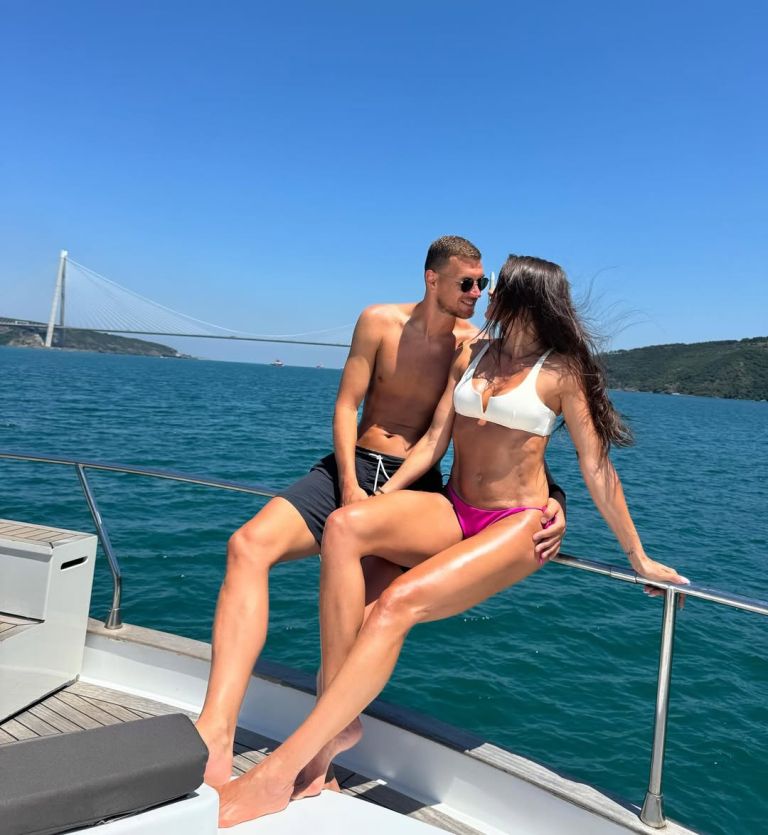 Edin Dzeko, Amra Dzeko.jpg