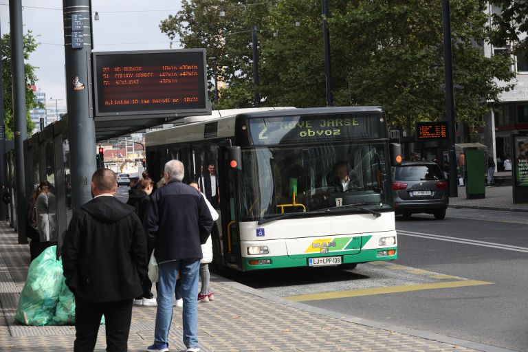 promet, cesta, hitrost, poraba-goriva, omejitev