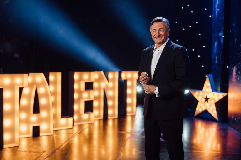 Borut Pahor v novi vlogi – iz predsedniške palače naravnost za žirantsko mizo.