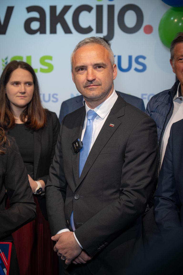 janez cigler kralj Simen Zupancic.jpg