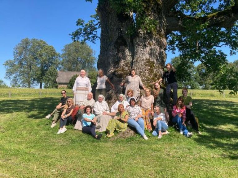 hb_Knjižnica spreminja svet - mobilnost v Latviji.jpg