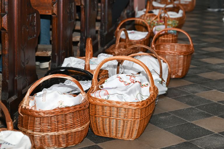 blagoslov-velikonocnih-jedi, velikonocni-prazniki