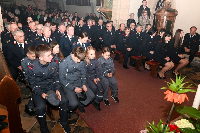 velika-noc, zupnija-grad, vstajenjska-procesija