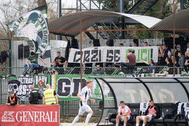 mura, olimpija, tribune, gledalci