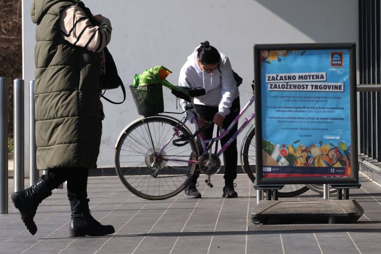 cenovka, trgovec, cena, oznaka, popust