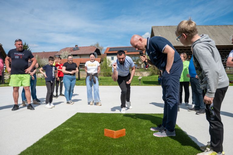 sekanje-pirhov, dezela-kozolcev