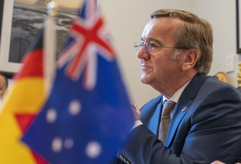 nemški obrambni minister Pistorius.jpg