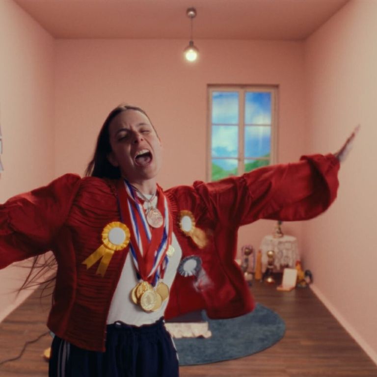 Nč ne rabm je njihov drugi singel leta 2026.