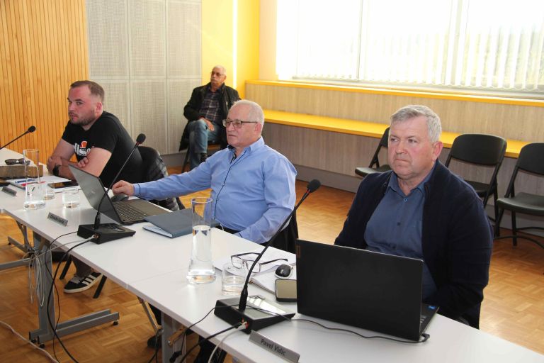 seja-os-straza, subvencija-javnih-prevozov-za-dijake-in-studente