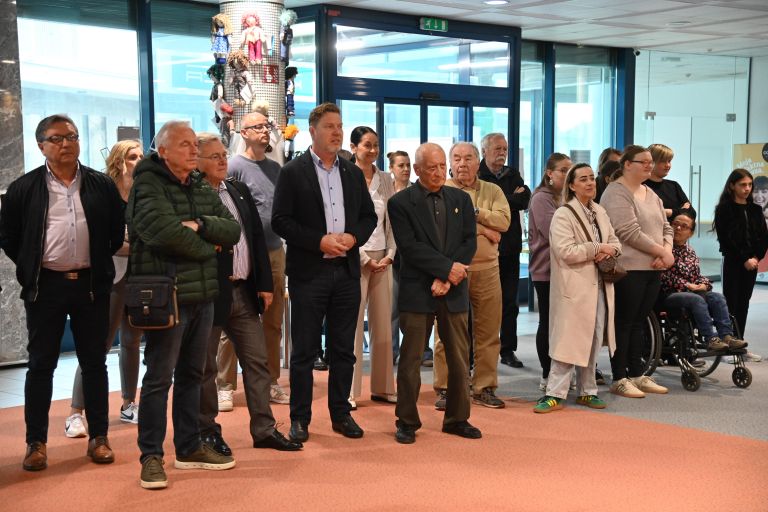 plakat-miru, razstava