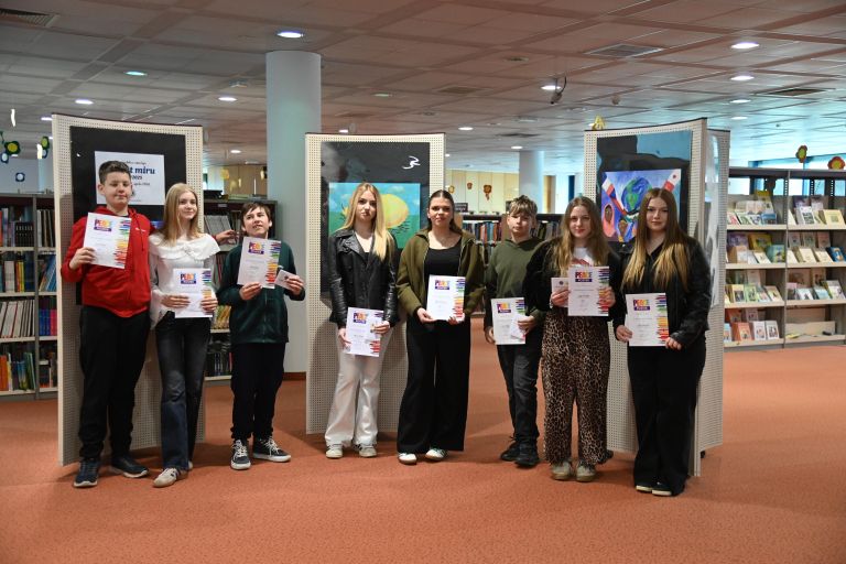 plakat-miru, razstava