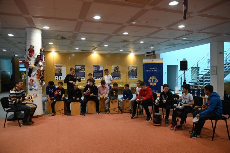 plakat-miru, razstava