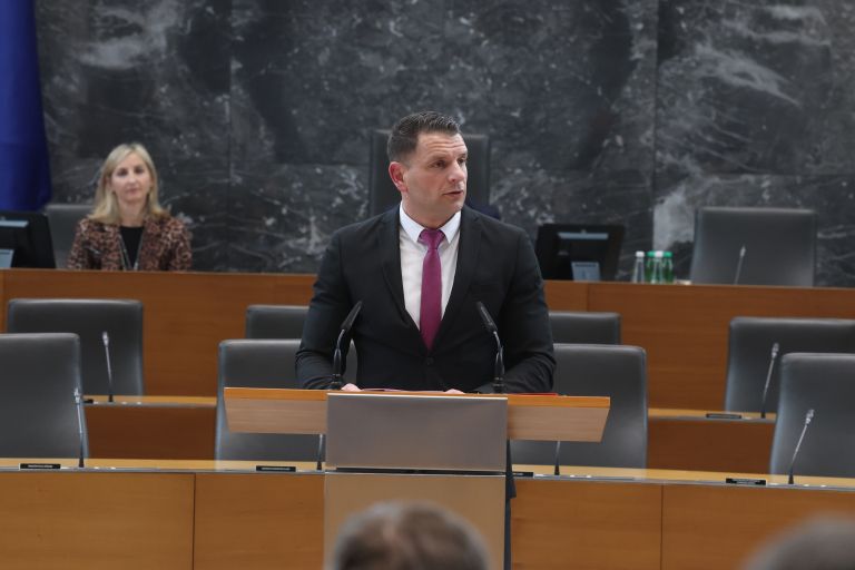 zoran stevanovic.jpg