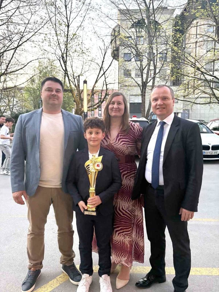 kk-mirna-pec, nejc-povse