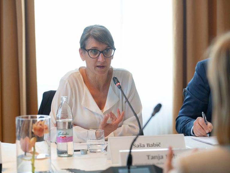 odpadki, reciklaza, krozno-gospodarstvo, ponovna-uporaba, predelava-odpadkov