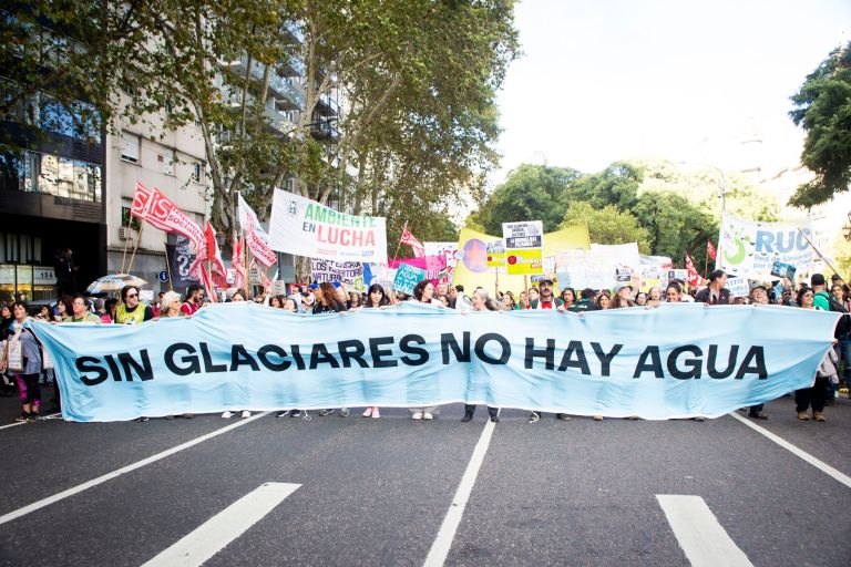 argentina protest.jpg