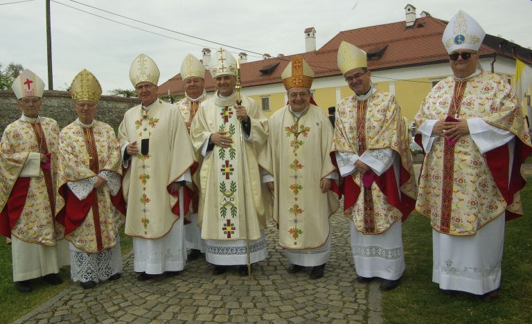 skofija-novo-mesto, masa, 20-let