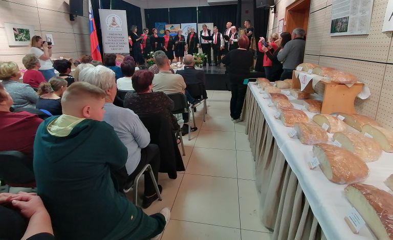 bela-cerkev, kruh, drzavno-tekmovanje