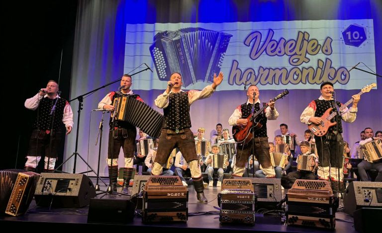 veselje-s-harmoniko, skocjan, janez-lekse
