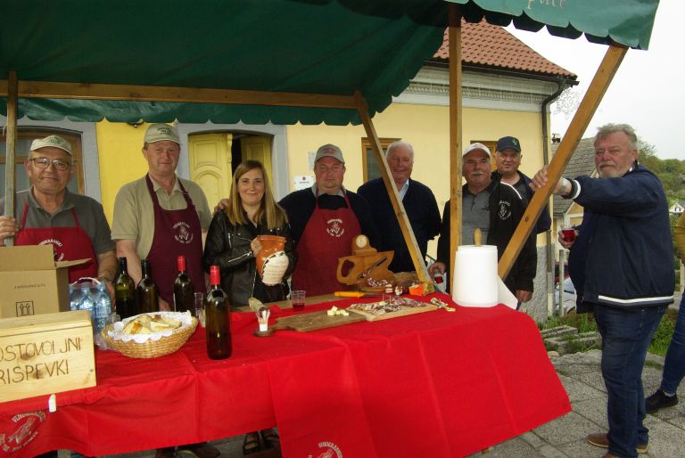 vino-bela-cerkev, podelitev