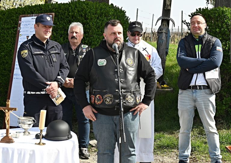 motoristi, blagoslov-motoristov, kapela