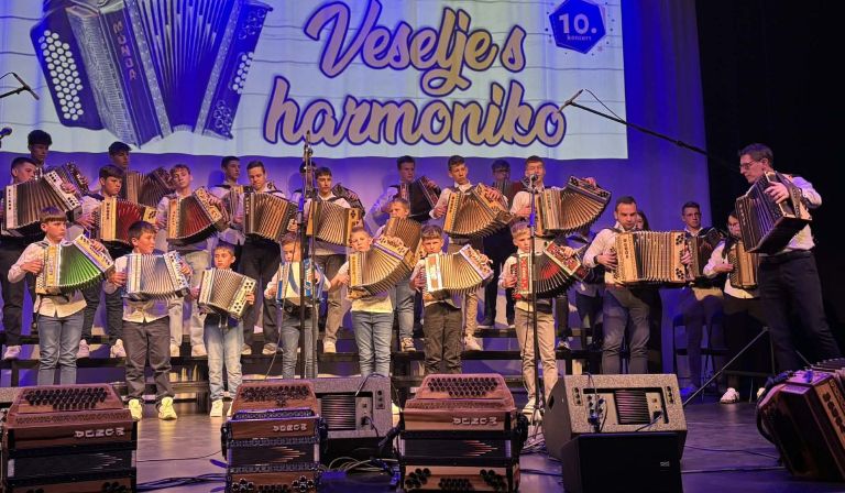 veselje-s-harmoniko, skocjan, janez-lekse
