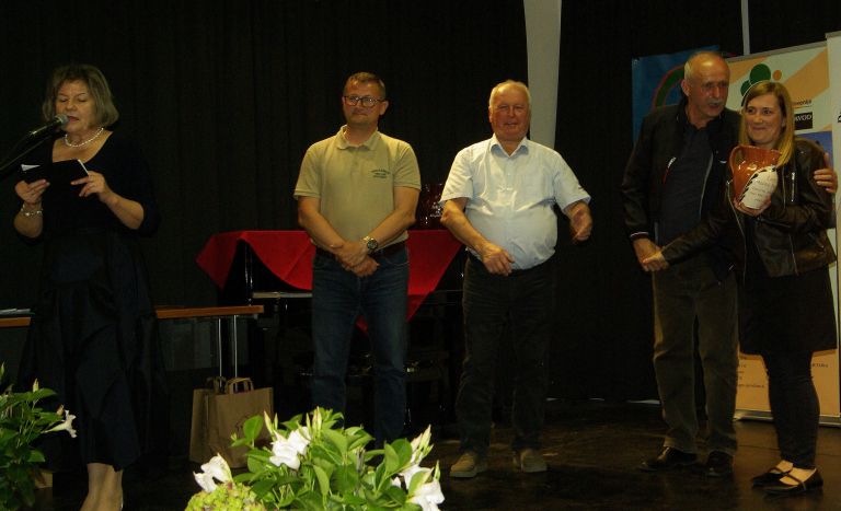 vino-bela-cerkev, podelitev