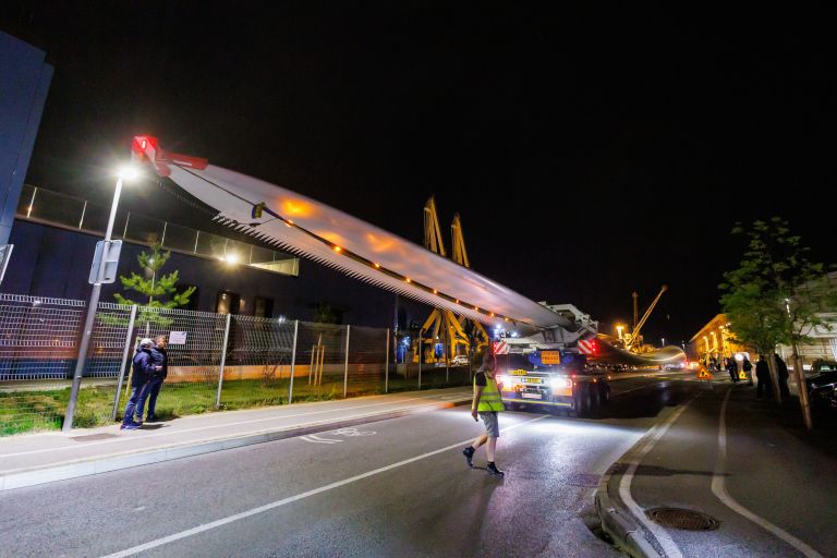 izredni-prevoz, vetrnice