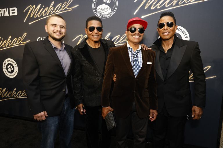 michael jackson 2.jpg