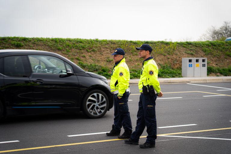 maraton-nadzora-hitrosti, pums, policija, pocivalisce-dolinsko