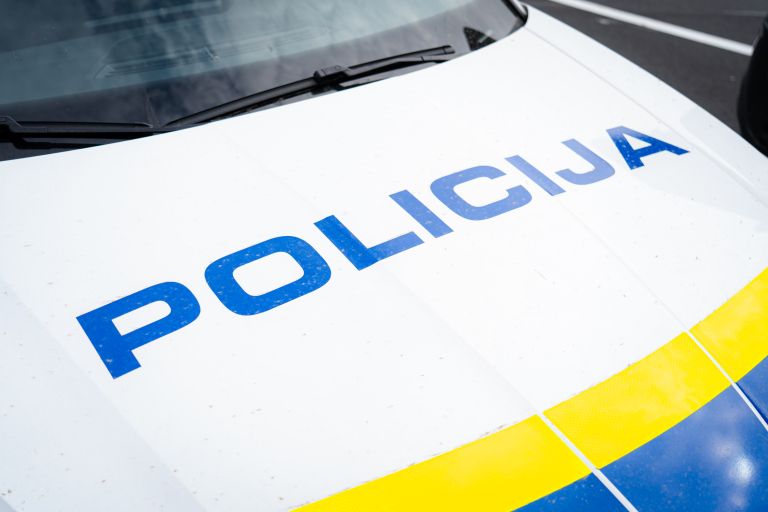 maraton-nadzora-hitrosti, pums, policija, pocivalisce-dolinsko