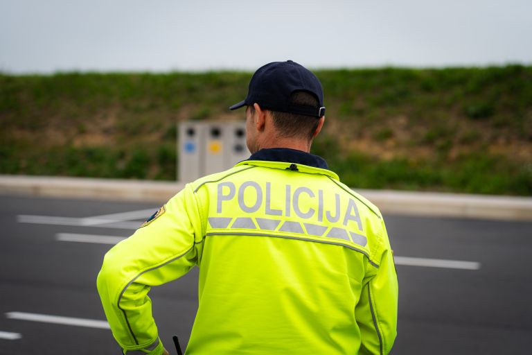 maraton-nadzora-hitrosti, pums, policija, pocivalisce-dolinsko