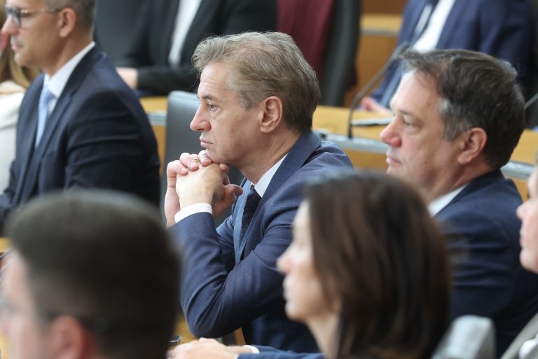 golob parlament Primoz Lavre.jpg