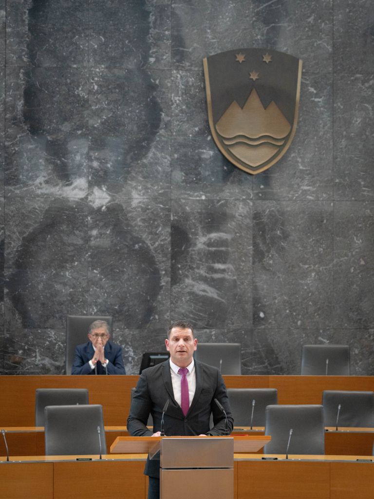 dz zoran stevanovic Simen Zupancic.jpg