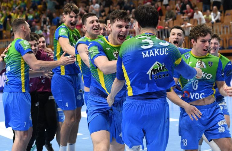 rokomet pokal26apr.jpg