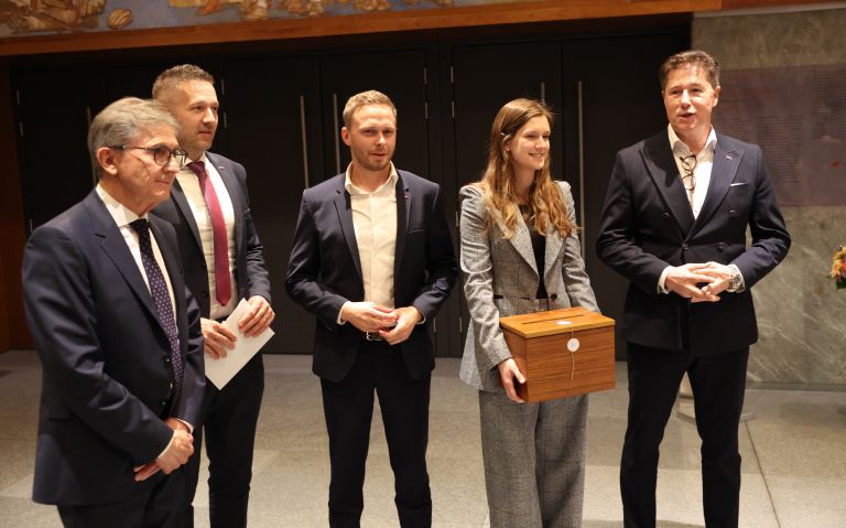 volilna skrinjica-DZ-pl.jpg