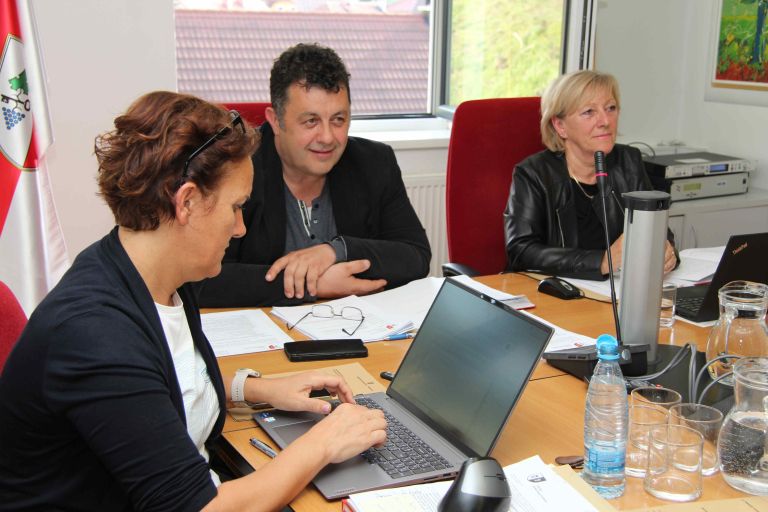 seja os mokronog trebelno04.jpg