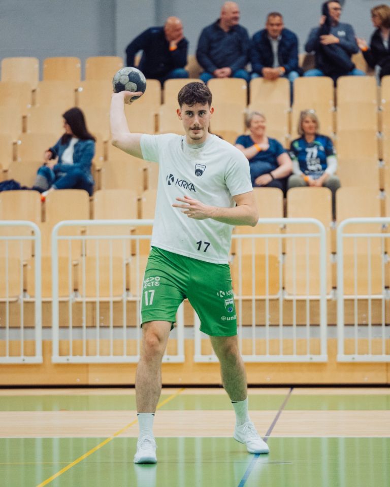 JAKOB ŠČUKA.jpg