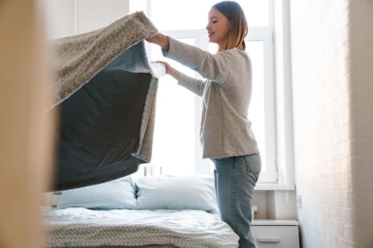 gospodinjska pomocnica.jpg