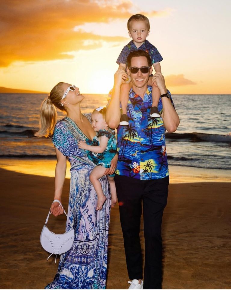 paris hilton.jpg